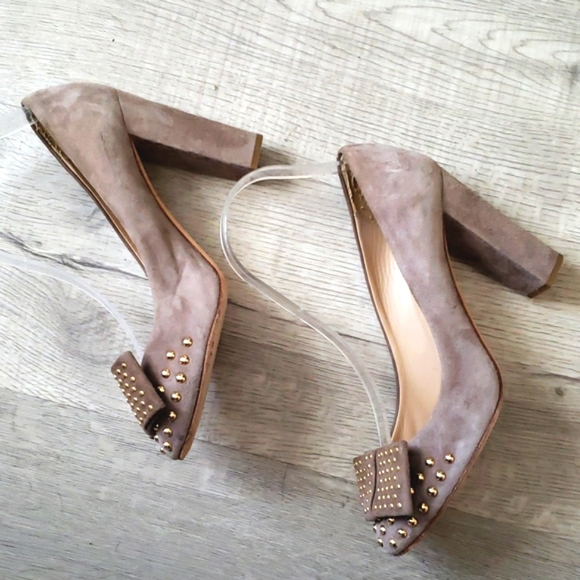 J CREW "ETTA" STUDDED SUEDE BOW FRONT PUMPS. Sz. 7.5. GUC. CUTE!! - Picture 3 of 8